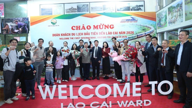 Lào Cai luôn quan tâm xây dựng môi trường du lịch văn minh, thân thiện, an toàn, hấp dẫn du khách trong nước và quốc tế. Ảnh minh họa