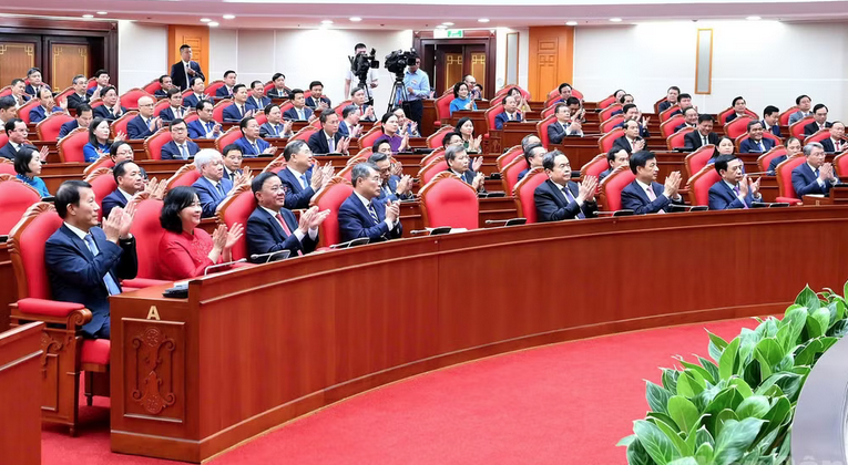Lãnh đạo Đảng, Nhà nước và các đại biểu tham dự phiên bế mạc Hội nghị
