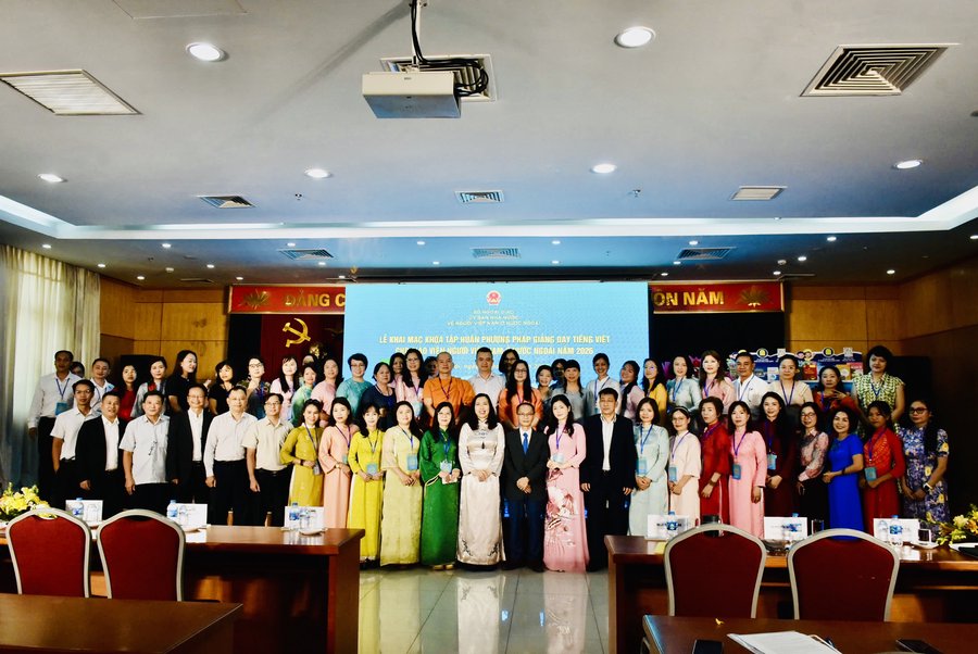 Khai mạc Khoá tập huấn giảng dạy tiếng Việt dành cho giáo viên người Việt Nam ở nước ngoài năm 2026