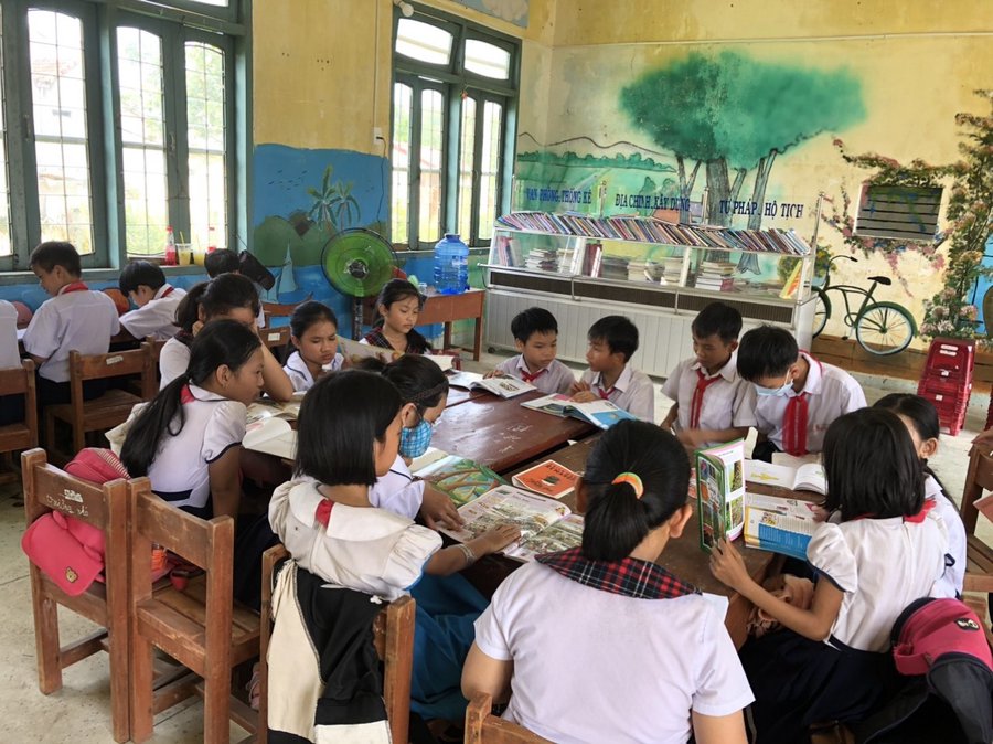 Thư viện xanh tại Nhà văn hóa thôn An Phước, xã Hành Dũng