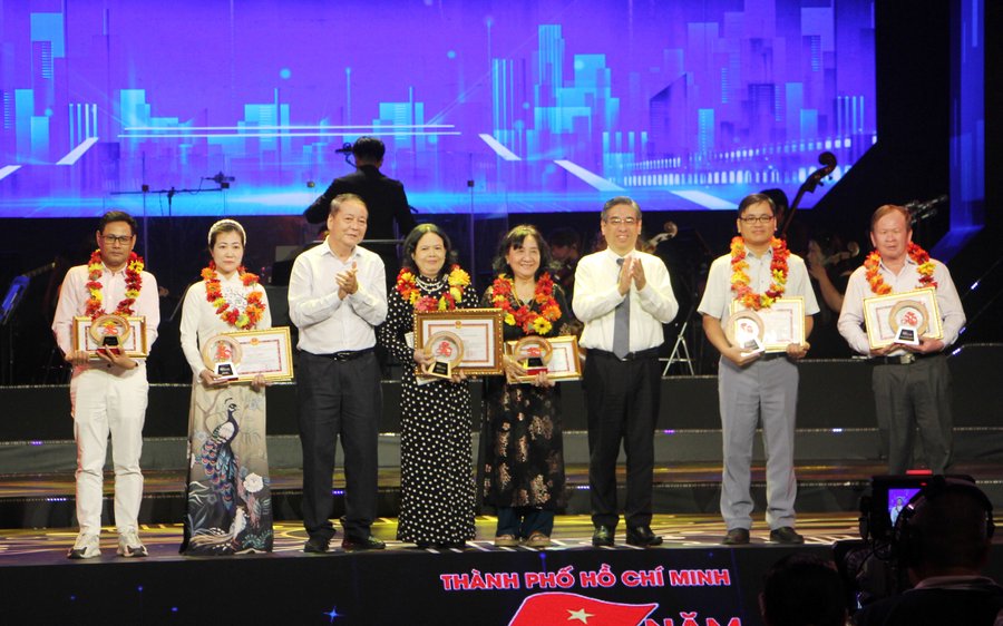 Trao giải thưởng cho các tác giả lĩnh vực Sân khấu