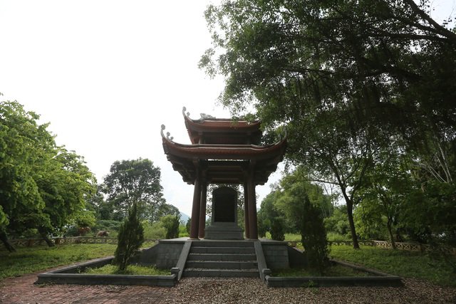 Di tích lịch sử cách mạng Nha Thông tin