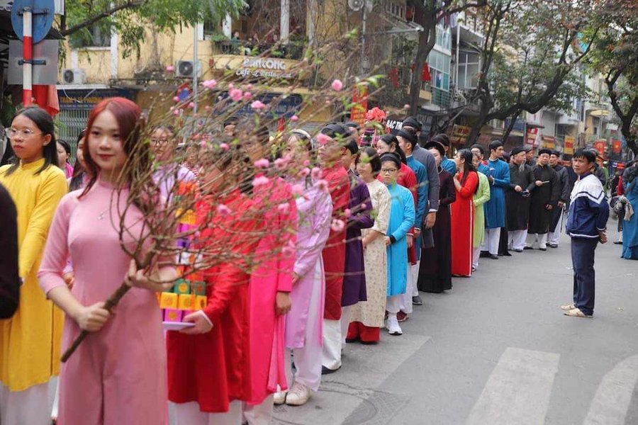 Lễ hội áo dài mùa Xuân tại Hà Nội