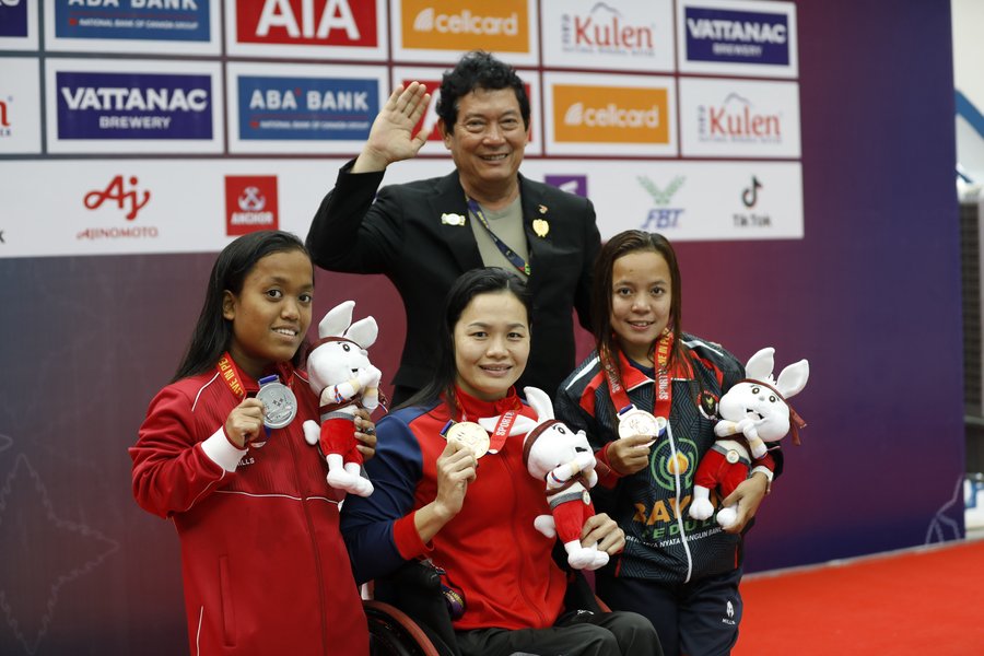 ASEAN Para Games 12: Bơi Việt Nam giành thêm 2 HCV - Anh 1