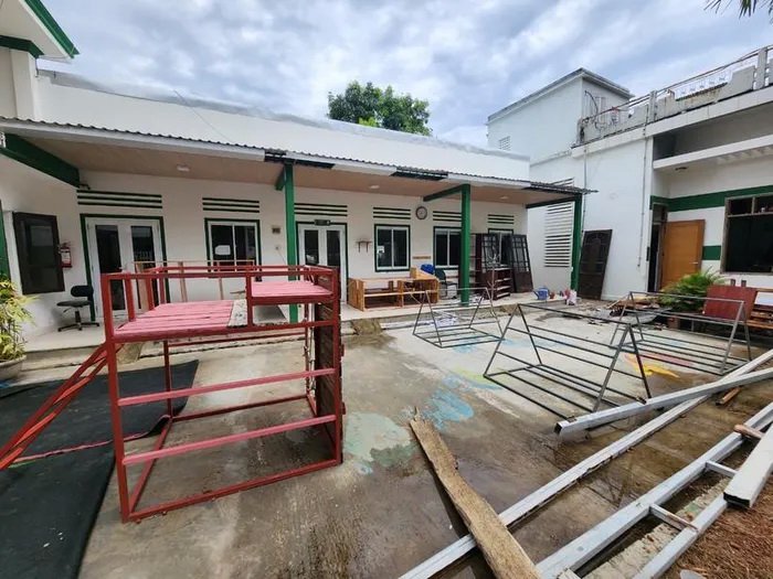 Trường quốc tế đóng cửa, bị tố “ôm” 14 tỉ đồng học phí - Anh 2