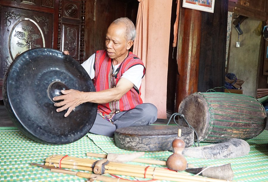 Già làng gìn giữ, lan tỏa văn hóa đồng bào Pa Cô - Anh 2