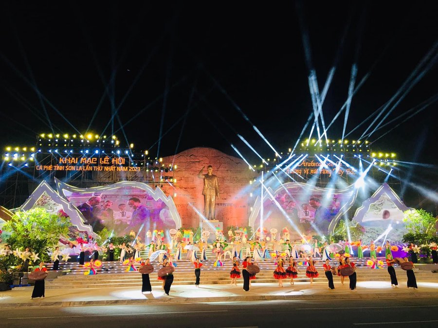 Khai mac Le hoi ca phe tinh Son La lan thu nhat nam 2023 - Anh 8