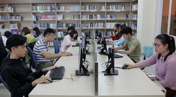 Thư viện thích ứng với “trạng thái bình thường mới” - Anh 2