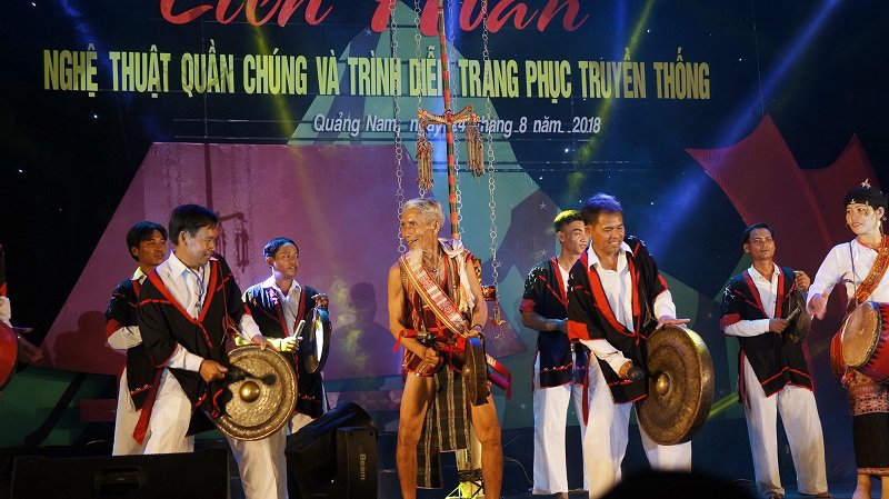 Bế mạc Ngày hội Văn hóa dân tộc miền Trung lần thứ III - Anh 2