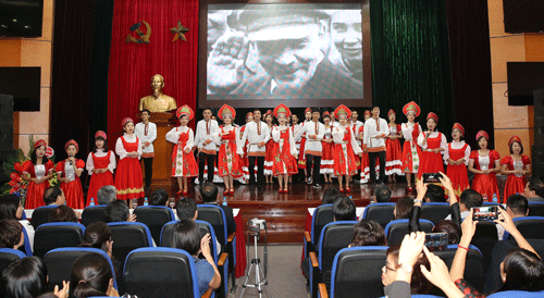 Liên hoan Nghệ thuật quần chúng Công đoàn Bộ VHTTDL lần thứ VII - Anh 1