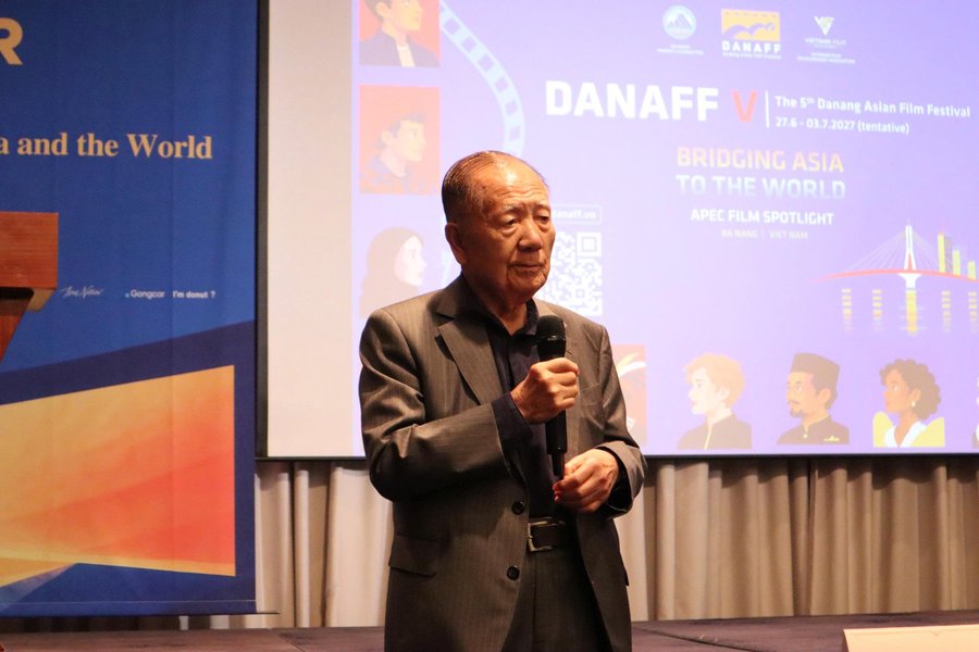 Ông Kim Dong-ho, nhà sáng lập, cựu Chủ tịch LHPQT Busan đánh giá cao và nhấn mạnh tầm quan trọng của VFDA khi đưa toạ đàm và DANAFF đến với LHPQT Busan