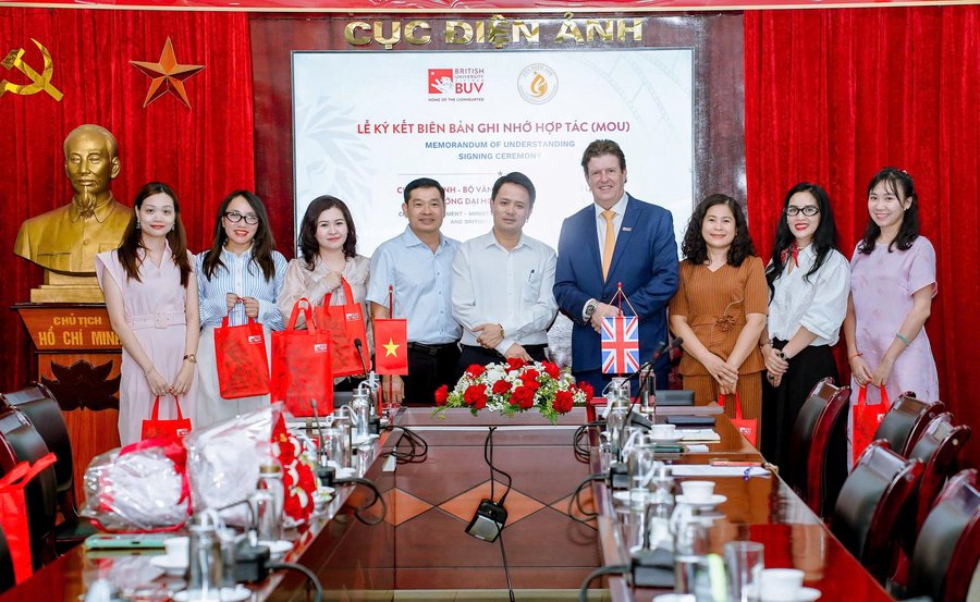 Theo Biên bản ghi nhớ, hai bên sẽ phối hợp phát triển nguồn nhân lực chất lượng cao, gắn kết đào tạo với thực tiễn trong lĩnh vực điện ảnh và các lĩnh vực liên quan