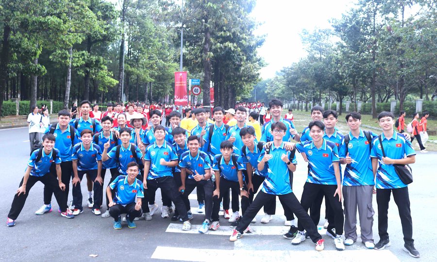 TP.HCM: Hơn 13.000 người hưởng ứng Lễ phát động mỗi người dân lựa chọn ít nhất một môn thể thao phù hợp để luyện tập
