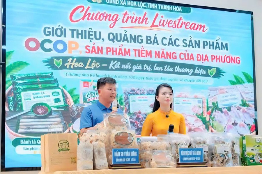 Các sản phẩm OCOP, nông sản của địa phương được quảng bá tại phiên livestream ở xã Hoa Lộc