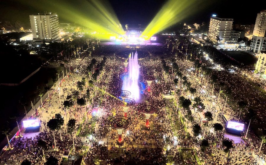 Quảng trường Biển, phường Sầm Sơn, nơi dự kiến tổ chức Gala Sao Mai 2026
