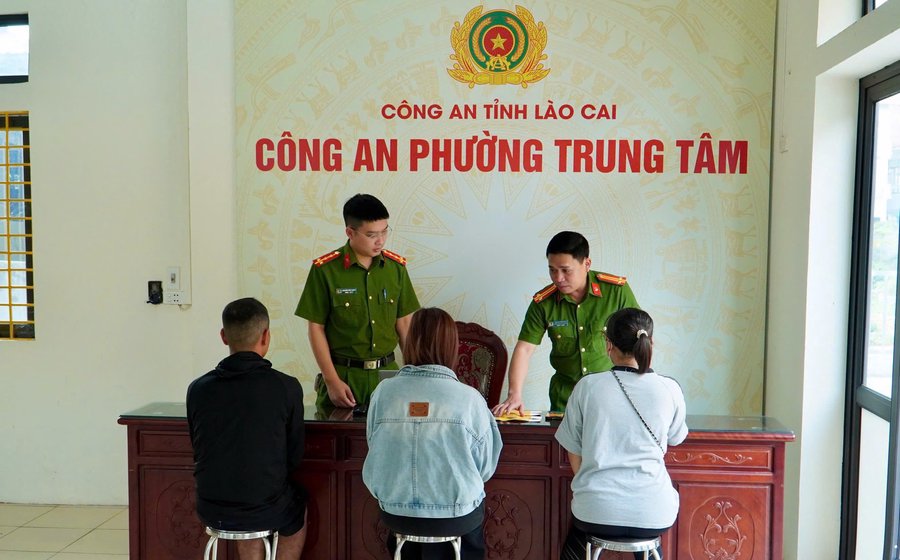 Các đối tượng làm việc với cơ quan chức năng