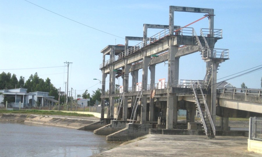 Cần chủ động sớm phương án vận hành công trình thủy lợi, kiểm soát xâm nhập mặn trong suốt mùa khô