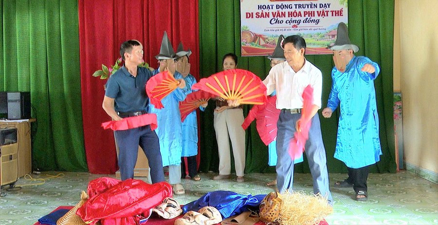 Lớp tập huấn, truyền dạy Trò Xuân Phả góp phần trao truyền những giá trị nghệ thuật dân gian cho thế hệ kế cận, gìn giữ di sản văn hóa phi vật thể quốc gia