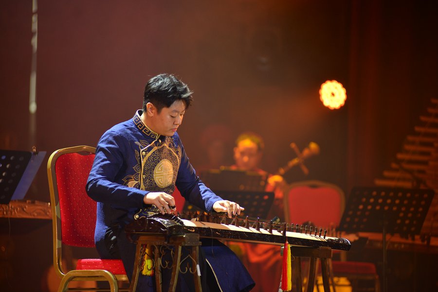 Lê Nhật Phương Trinh giới thiệu tiếng đàn tranh qua tác phẩm “Tứ đại cảnh”