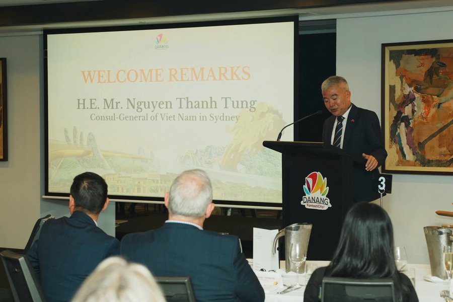 Ông Nguyễn Thanh Tùng, Tổng Lãnh sự Việt Nam tại Sydney phát biểu chào mừng